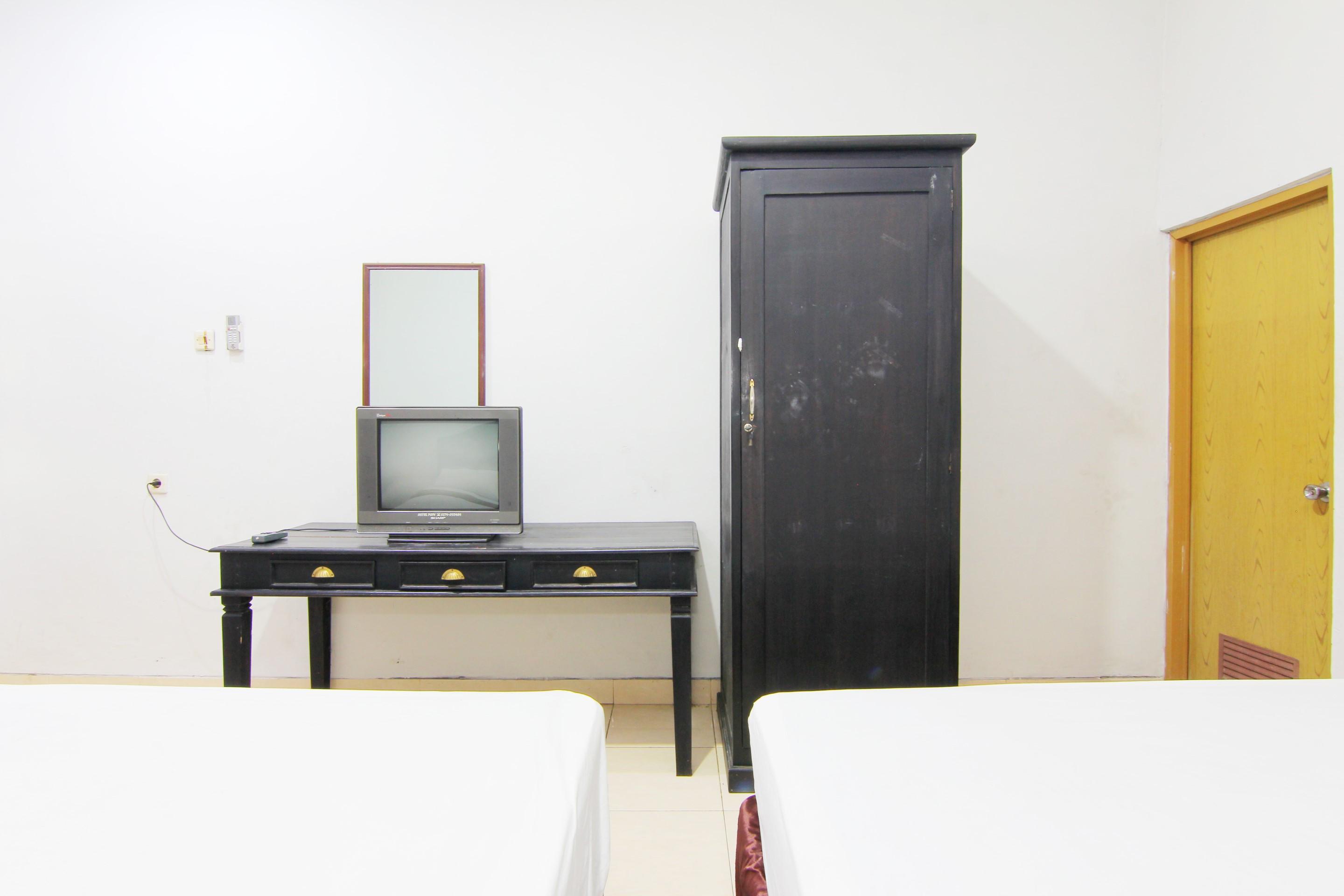 Popi - Pisang Wisma tamu Balong (Yogyakarta)